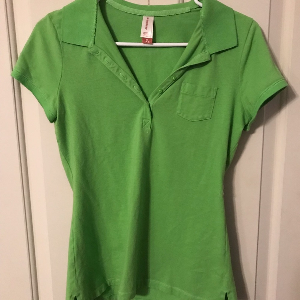 No boundaries green button down